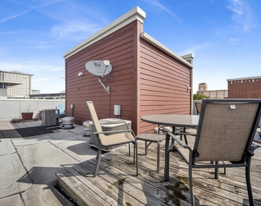 2503 S Calumet Avenue - Photo Thumbnail 23