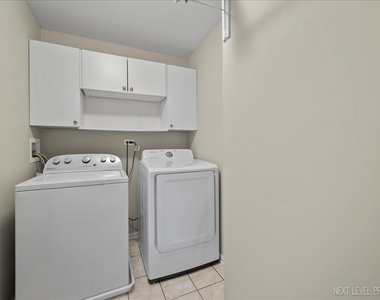 2402 Wilton Lane - Photo Thumbnail 15