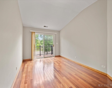 2402 Wilton Lane - Photo Thumbnail 9