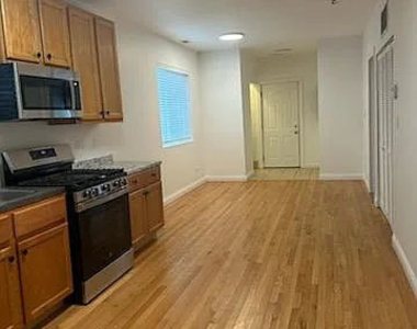 720 N Central Park Avenue - Photo Thumbnail 4