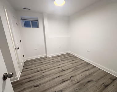 1344 W Ohio Street - Photo Thumbnail 14