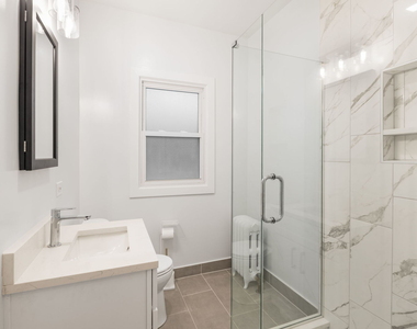 217 Highwood Avenue - Photo Thumbnail 11