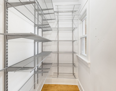 217 Highwood Avenue - Photo Thumbnail 8