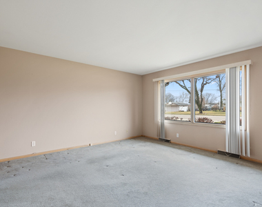 541 N Edgelawn Drive - Photo Thumbnail 3