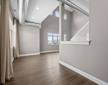 362 S Main Street - Photo Thumbnail 2