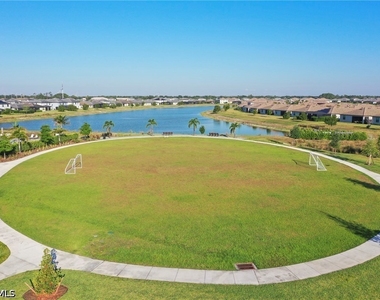 14236 Pine Lodge Lane - Photo Thumbnail 33