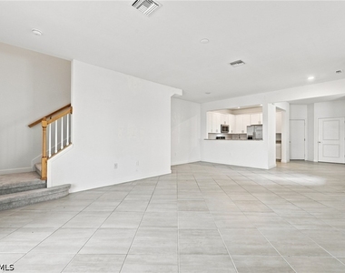 14236 Pine Lodge Lane - Photo Thumbnail 4