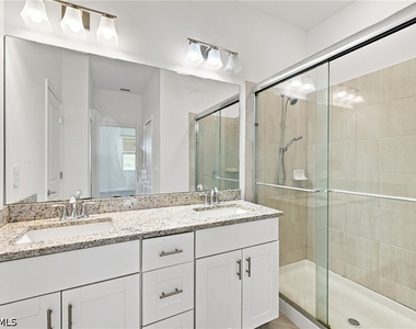 14236 Pine Lodge Lane - Photo Thumbnail 8