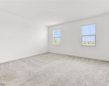 14236 Pine Lodge Lane - Photo Thumbnail 6