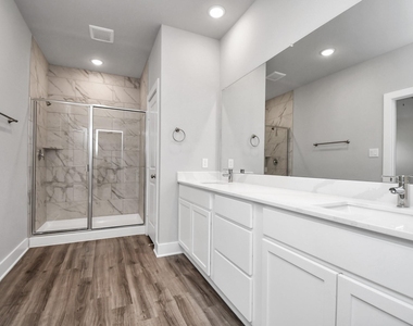 21027 Bay Village Drive - Photo Thumbnail 12