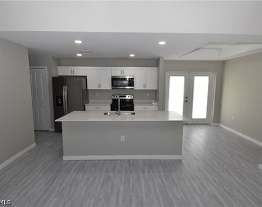 2121 Firebrand Road - Photo Thumbnail 2