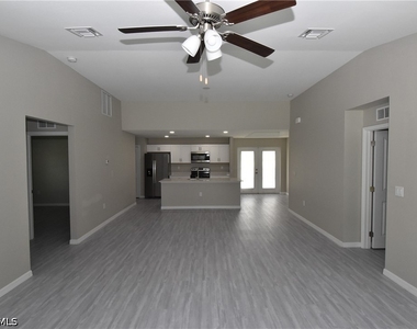2121 Firebrand Road - Photo Thumbnail 4