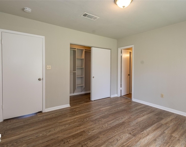 3140 Boyd Avenue - Photo Thumbnail 14