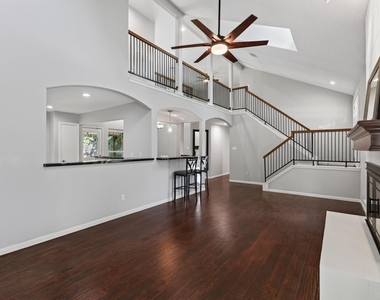 1 N Birchcane Court - Photo Thumbnail 8