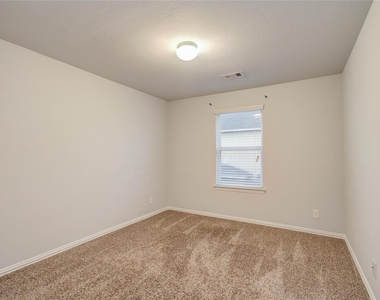 318 Bolton Drive - Photo Thumbnail 40