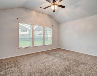 318 Bolton Drive - Photo Thumbnail 20