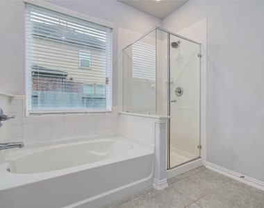 318 Bolton Drive - Photo Thumbnail 25