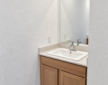 21702 Piazza Maggiore Lane - Photo Thumbnail 9