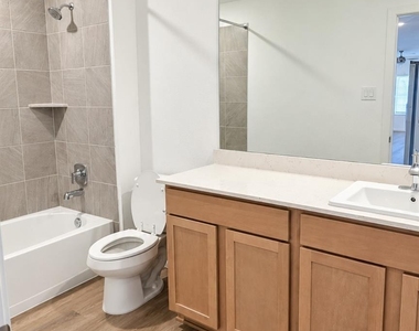 21702 Piazza Maggiore Lane - Photo Thumbnail 15