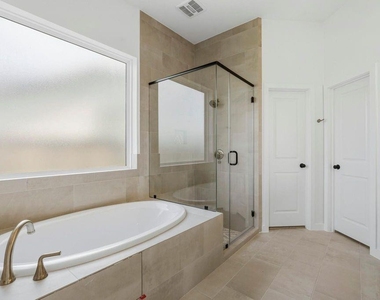 11419 Rocky Desert Hills Lane - Photo Thumbnail 9
