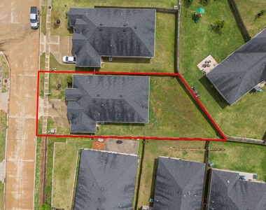 475 Westlake Landing - Photo Thumbnail 29