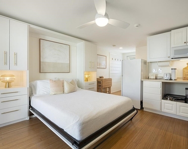6 Ashworth - Photo Thumbnail 2