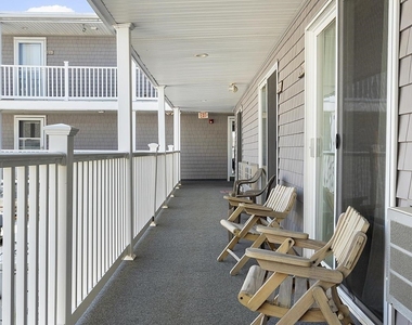6 Ashworth - Photo Thumbnail 18