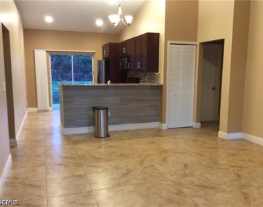 5216 27th Street Sw - Photo Thumbnail 3