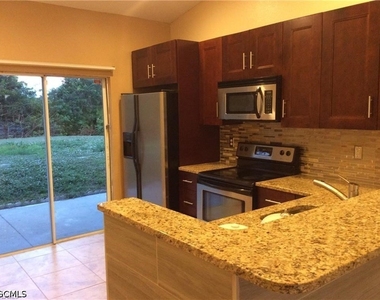 5216 27th Street Sw - Photo Thumbnail 4