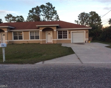 5216 27th Street Sw - Photo Thumbnail 2