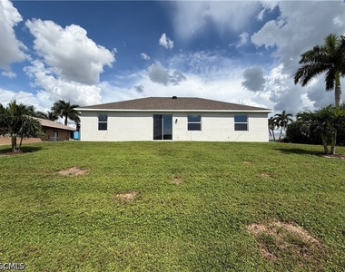 916 Nw 3rd Avenue - Photo Thumbnail 1