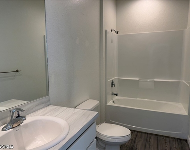 916 Nw 3rd Avenue - Photo Thumbnail 30