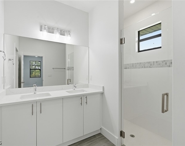 1431 Nw 17th Avenue - Photo Thumbnail 15