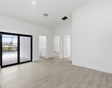 1431 Nw 17th Avenue - Photo Thumbnail 9