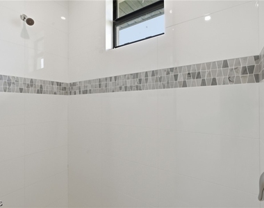 1431 Nw 17th Avenue - Photo Thumbnail 16