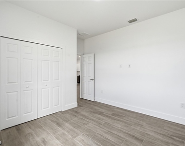 1431 Nw 17th Avenue - Photo Thumbnail 19