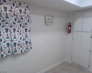 4911 York Street - Photo Thumbnail 7