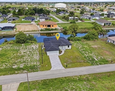 2210 Nw 9th Avenue - Photo Thumbnail 3