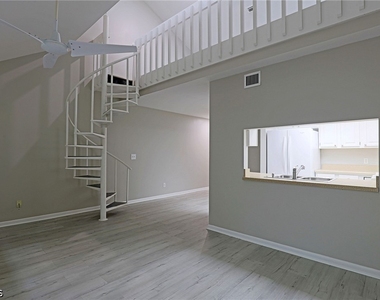 8805 Lateen Lane - Photo Thumbnail 6