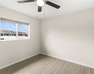 1810 Sw 22nd Terrace - Photo Thumbnail 15