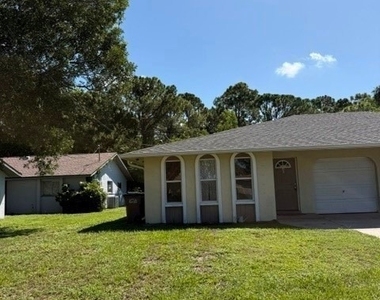 933 Se 24th Avenue - Photo Thumbnail 3