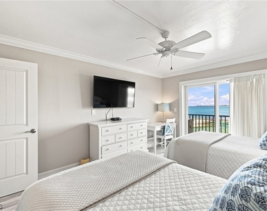 25710 Hickory Boulevard - Photo Thumbnail 22