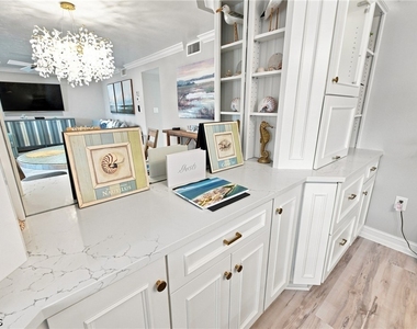 25710 Hickory Boulevard - Photo Thumbnail 11