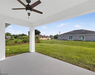 4688 Golfview Boulevard - Photo Thumbnail 10