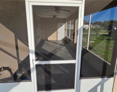 2412 King Avenue N - Photo Thumbnail 23