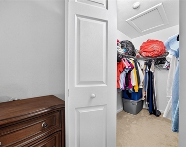 2221 E 5th Street - Photo Thumbnail 19