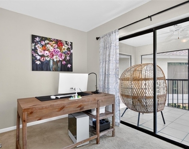 2221 E 5th Street - Photo Thumbnail 16