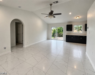 26825 St Thomas Drive - Photo Thumbnail 8