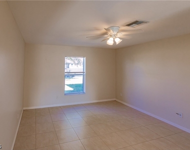 2809 Nw 12th Lane - Photo Thumbnail 14