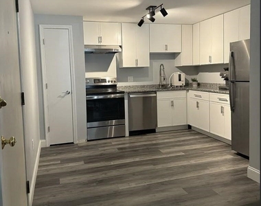 2102 White Cedar - Photo Thumbnail 4